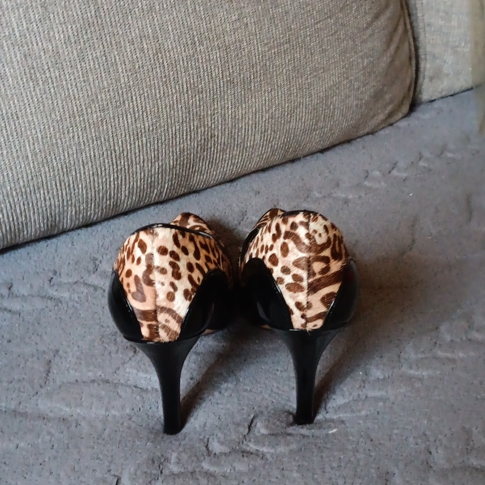 Shoes - Picture 4 of 4